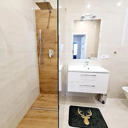 Luna Deluxe Old Town Wroclaw