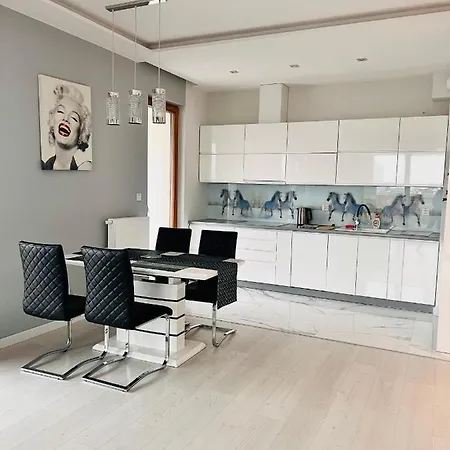 Apartament Luna Deluxe Old Town *